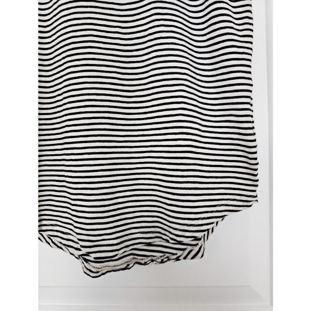 Madewell | Striped Round Hem Tee - Picture 4 of 9